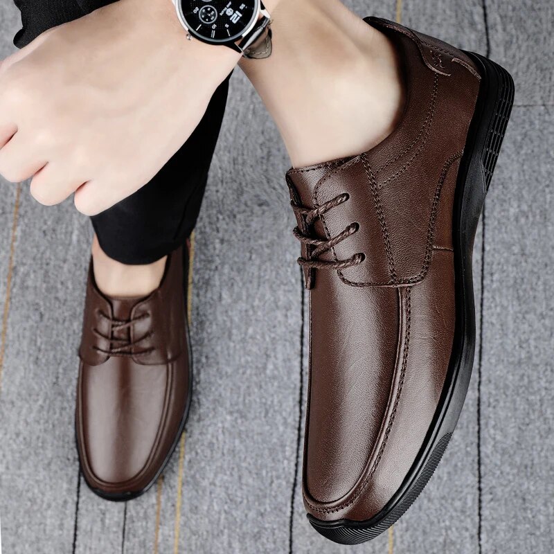 Men Leather Boat Shoes Casual Flats Moccasins Homme Driving Loafers Slip on Breathable Hand Sewing For
